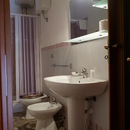 Elite Bed & Breakfast